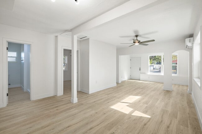 Building Photo - 6818 59th St N