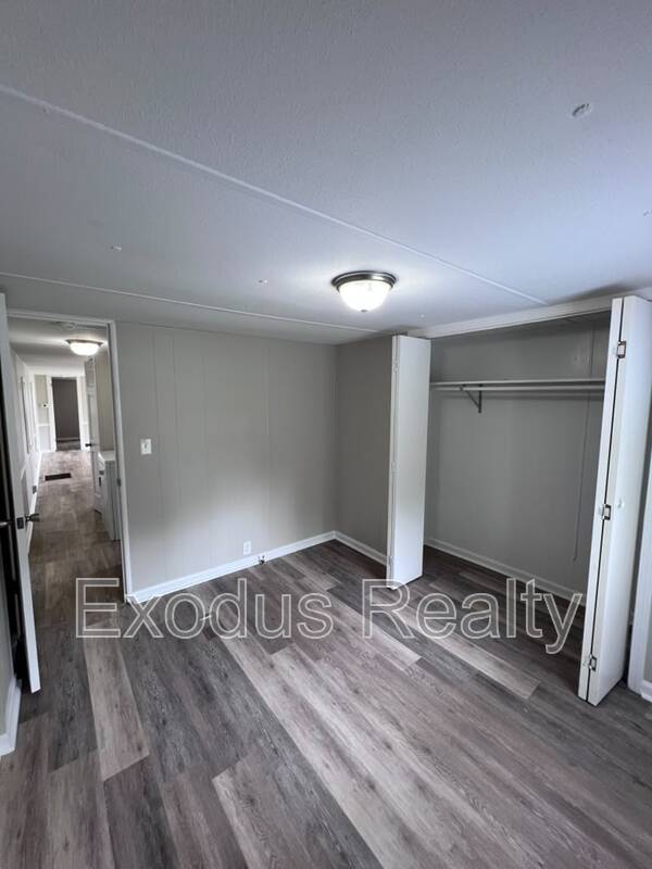 Building Photo - 39 Quiet Country Ln