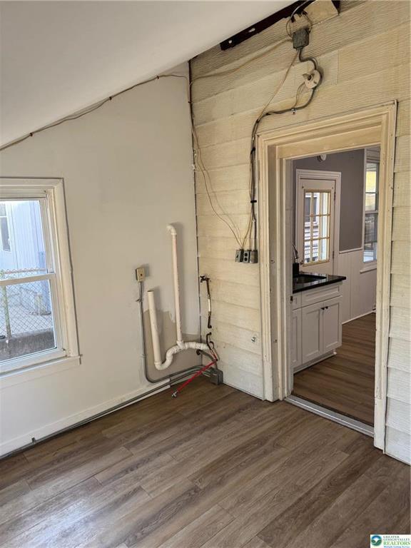 Building Photo - 41 E Goepp St