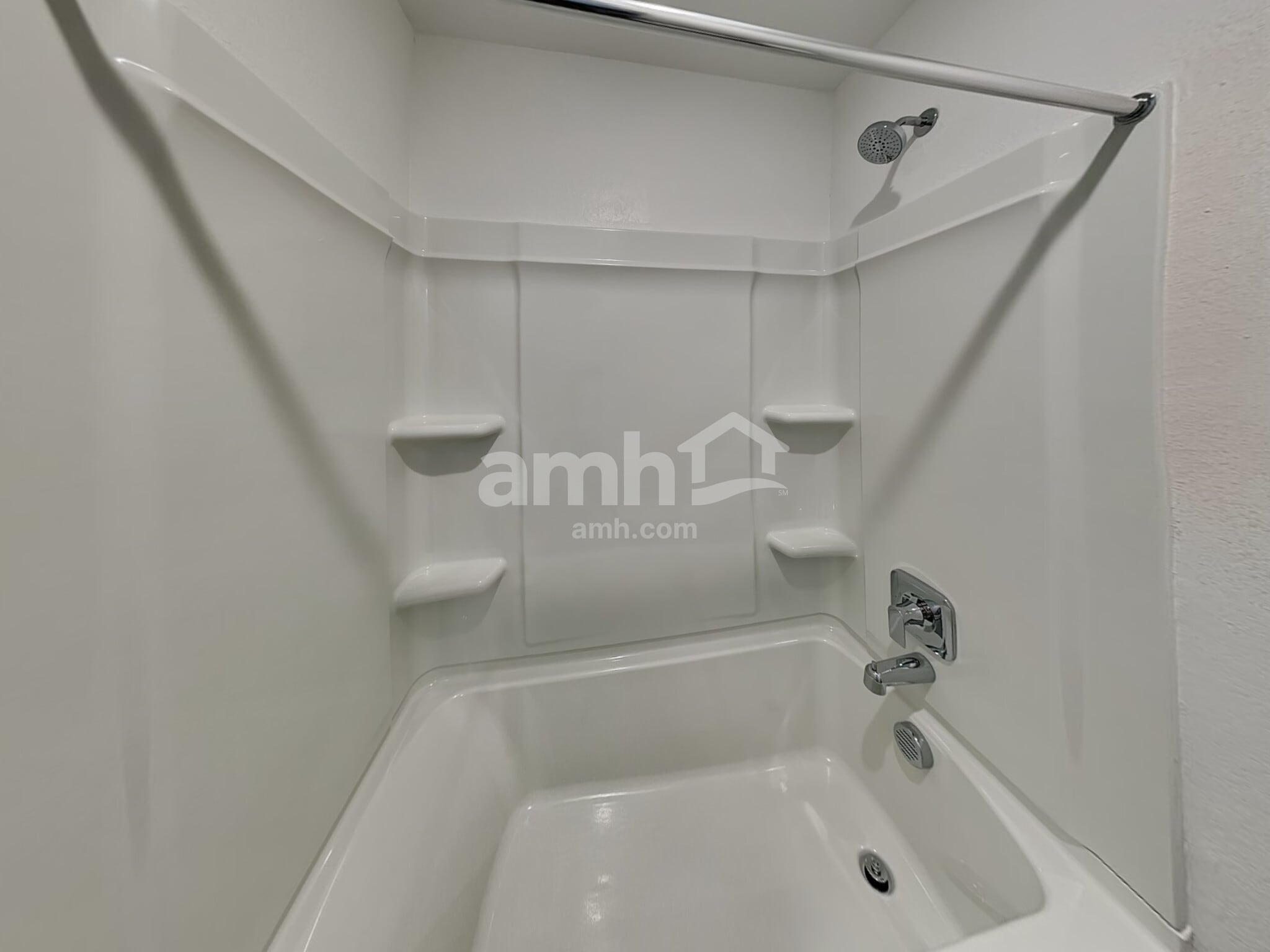 Building Photo - 4219 W St Charles Ave