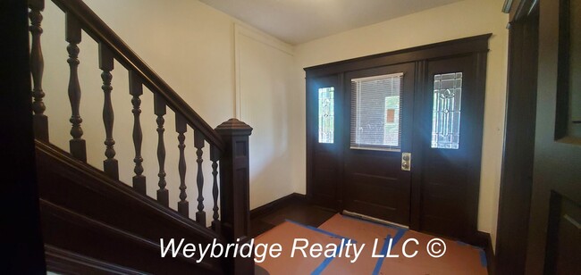 Building Photo - 3118 Durrell Ave