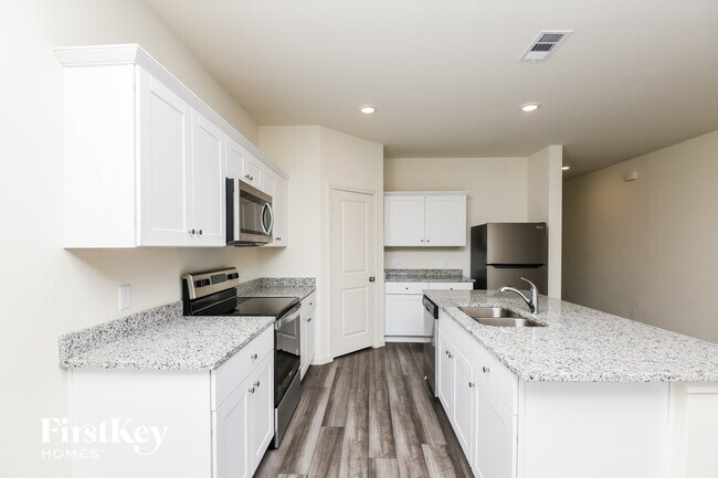 Building Photo - 8324 Stovepipe Dr