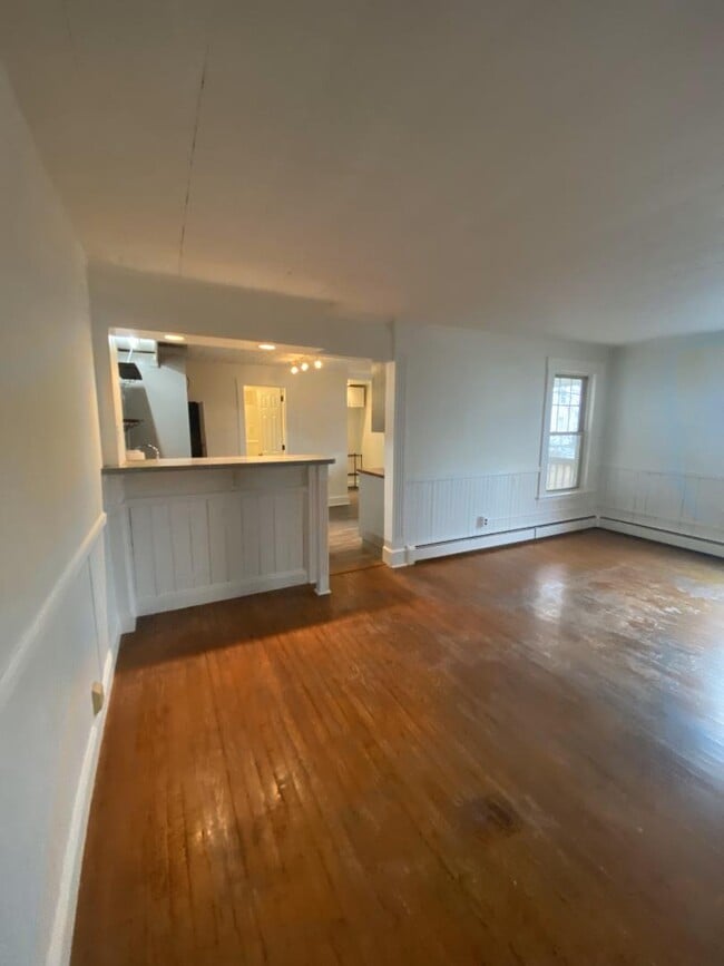 Building Photo - 9 Mt Auburn St