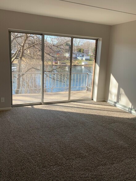 Building Photo - 4720 20th St NW