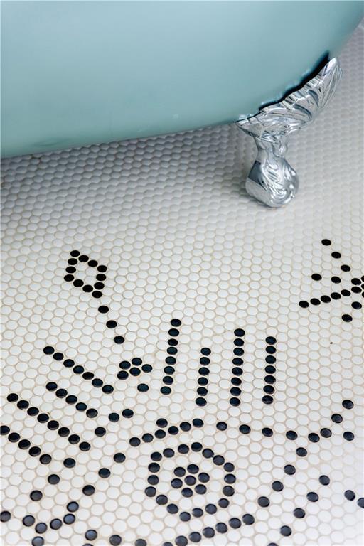 Building Photo - 1031 Austin Ave NE