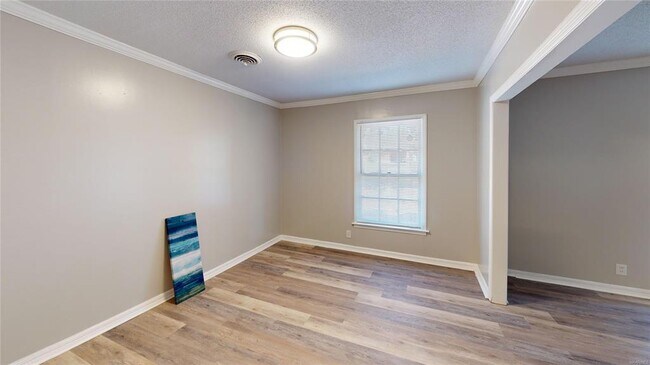 Building Photo - 2716 Forsyth Ln