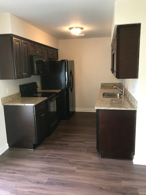 Building Photo - Lovely 2 BR with open floor plan in Glenleigh community