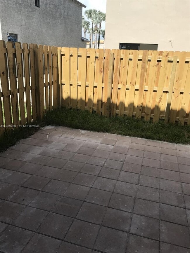 Building Photo - 25151 SW 114th Ave