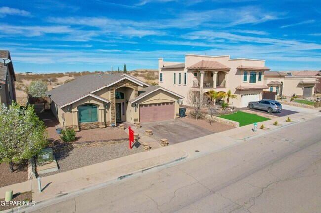 Building Photo - 12215 Stansbury Dr