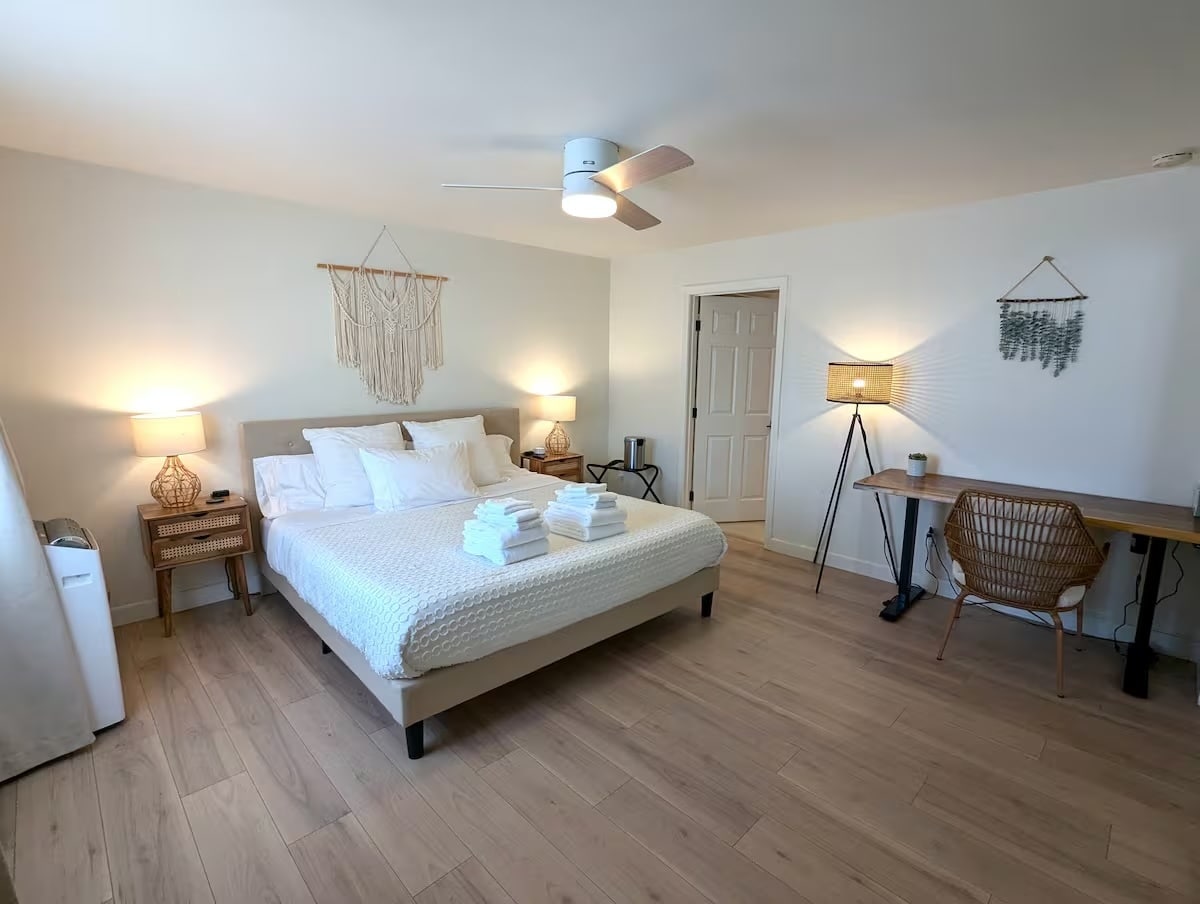 Building Photo - 1415 E Ocean Blvd