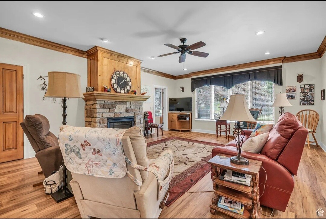 Building Photo - 77 W Village Ct