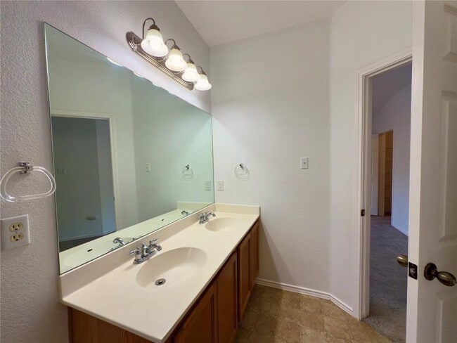 Building Photo - 10317 Laredo Dr