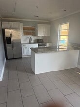 Building Photo - 1315 Worthington St