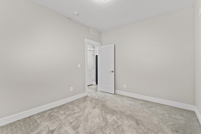 Building Photo - 12567 W Nabesna St