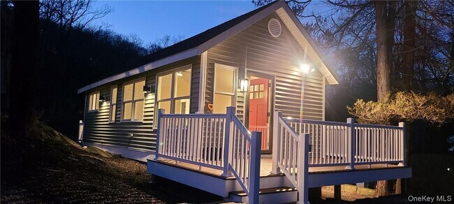 Building Photo - 11 Curry Rd