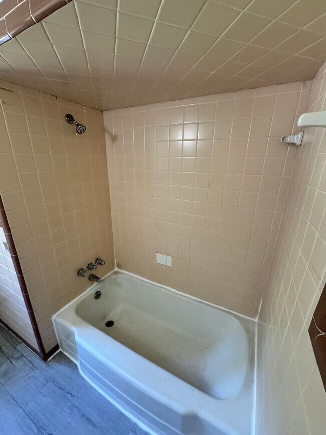 Building Photo - Close to uptown Shelby, NC (Still to compl...