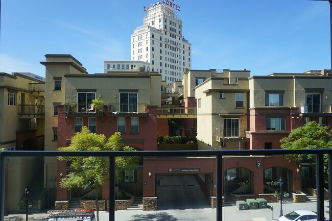 Building Photo - 1441 Ninth Ave