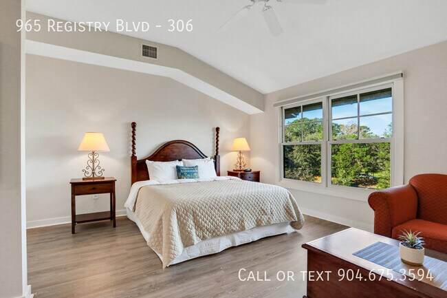 Building Photo - 965 Registry Blvd