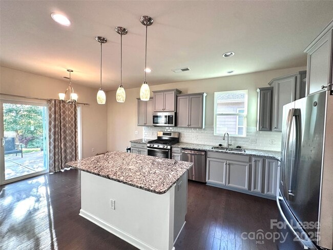 Building Photo - 4239 Merrivale Dr