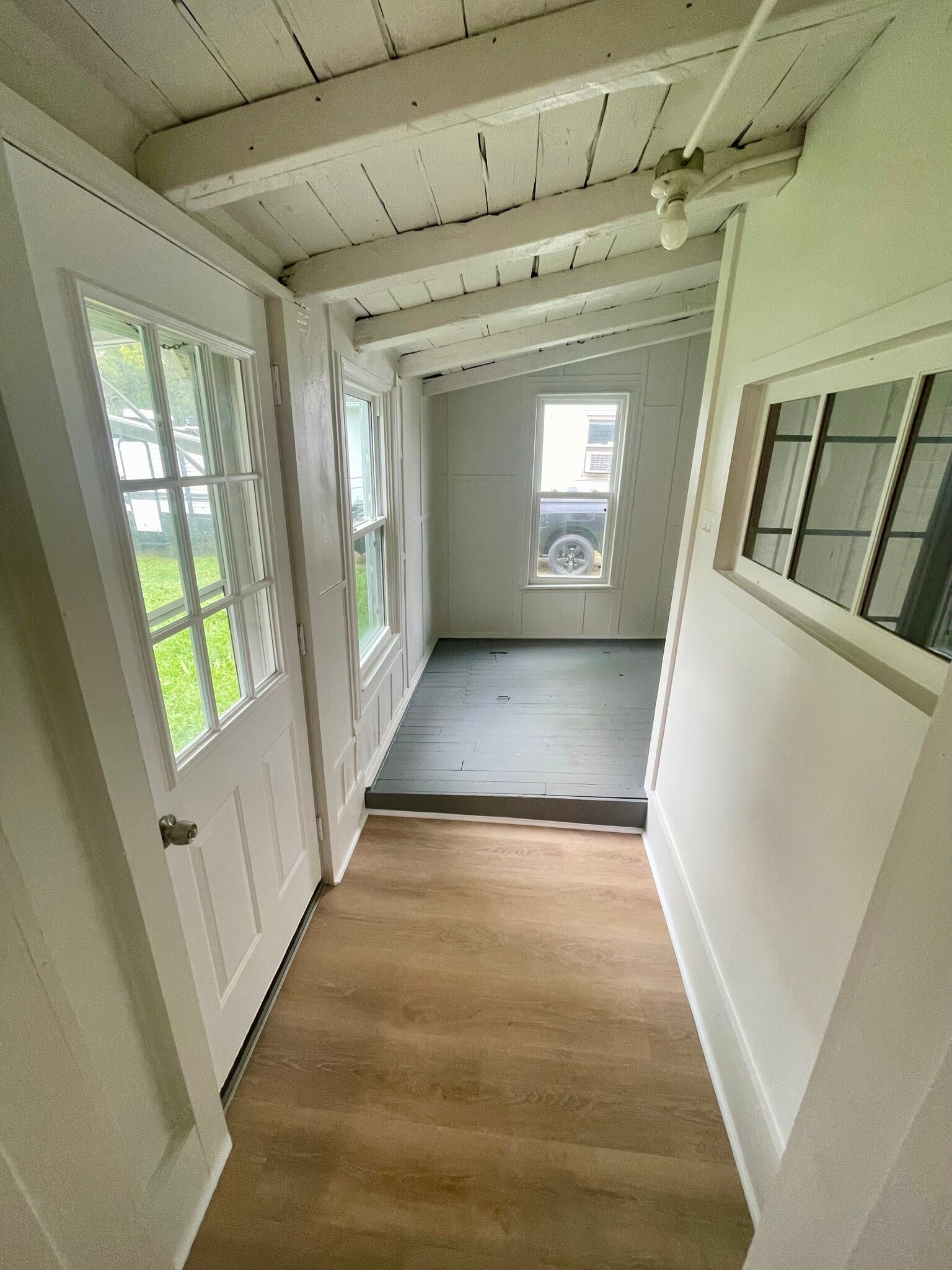 Building Photo - 360 Grove St