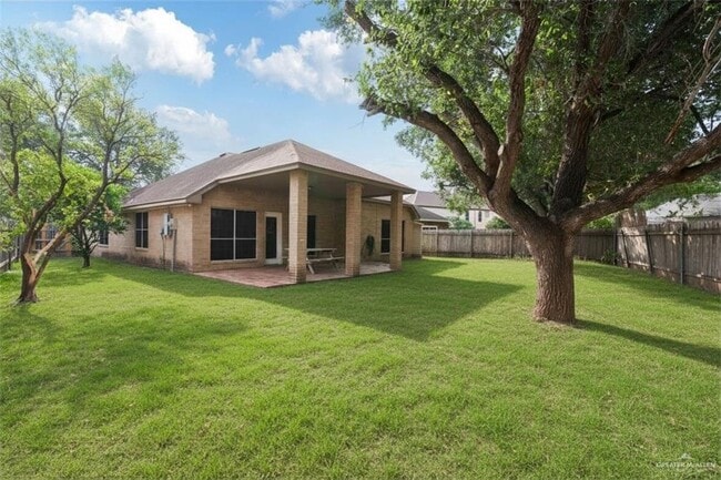 Building Photo - 19 N 47th St