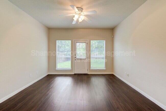 Building Photo - 9606 Ashville Dr