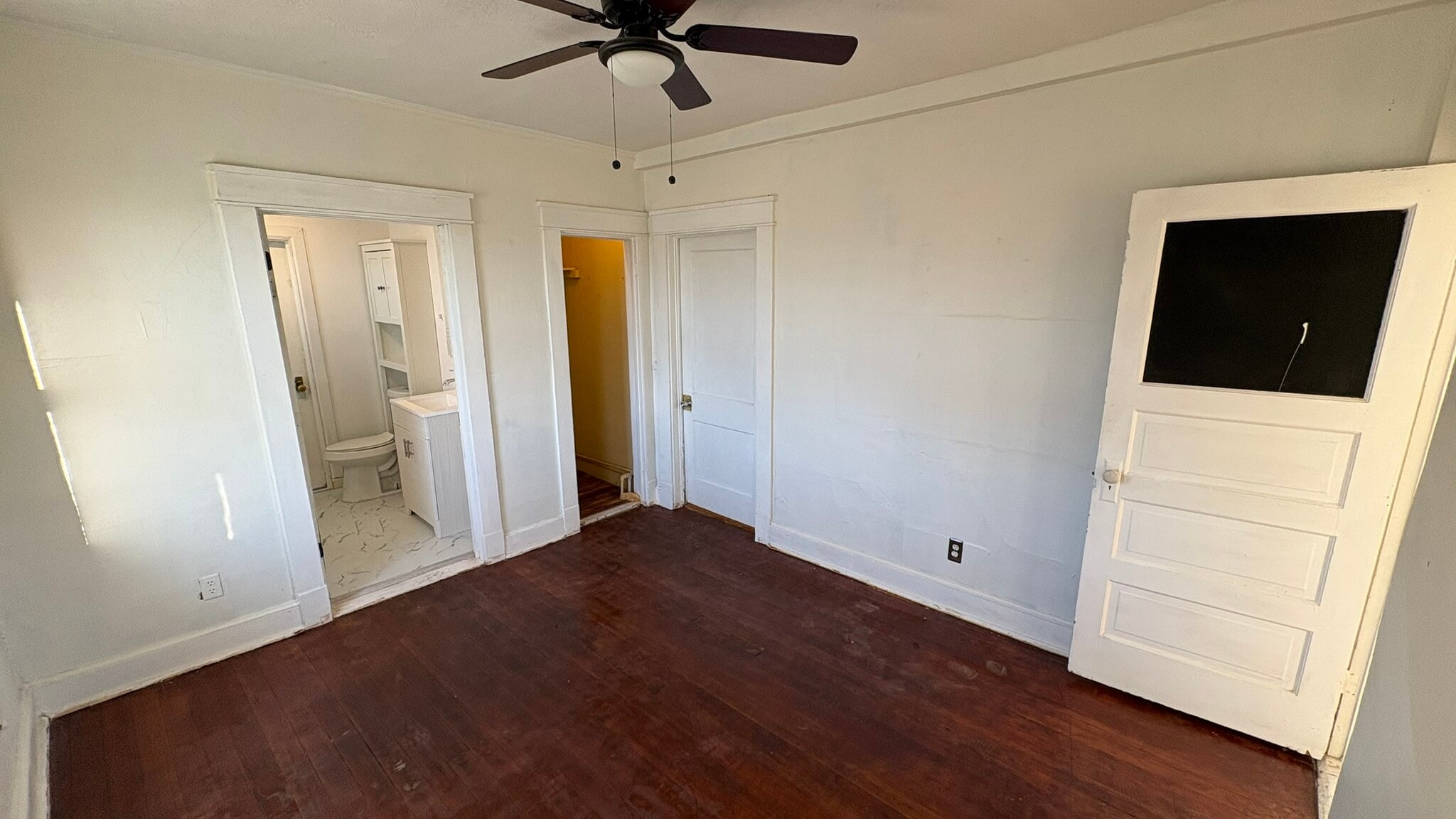 Building Photo - 822 Prospect St