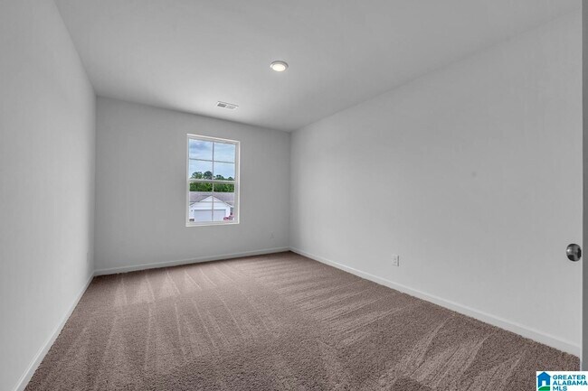 Building Photo - 76 Orchid Ln