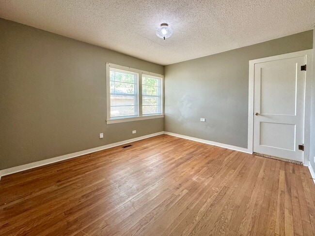 Building Photo - 3 Bedroom/2 Bath House in Batesville