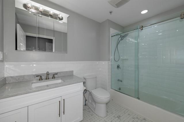 Building Photo - 431 Charles Pond Dr