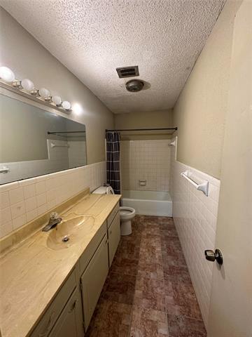 Building Photo - 1904 W Sanford St