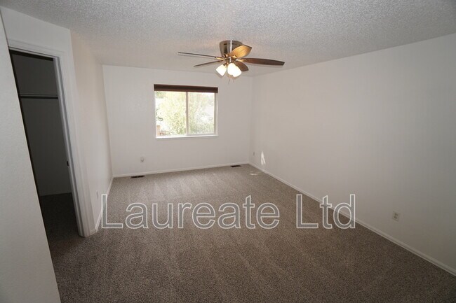 Building Photo - 2462 Kiowa Creek Dr