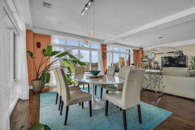 Building Photo - 511 Cookman Ave