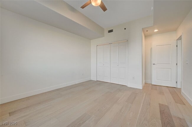 Building Photo - 8255 S Las Vegas Blvd