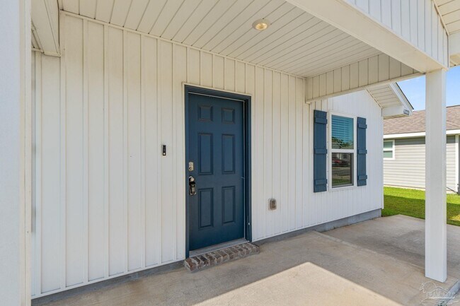 Building Photo - 6222 June Bug Dr