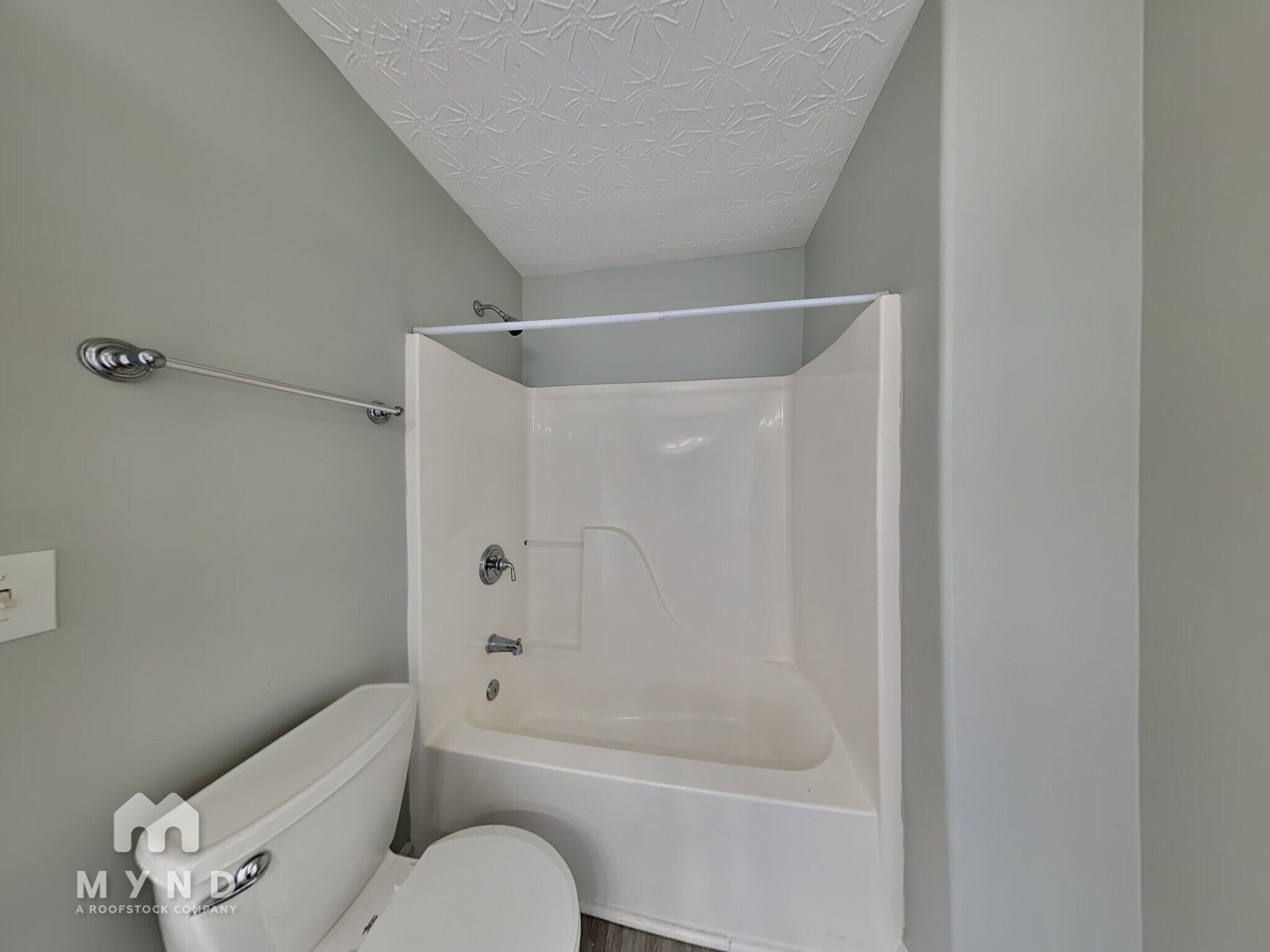 Building Photo - 9221 Altridge Dr