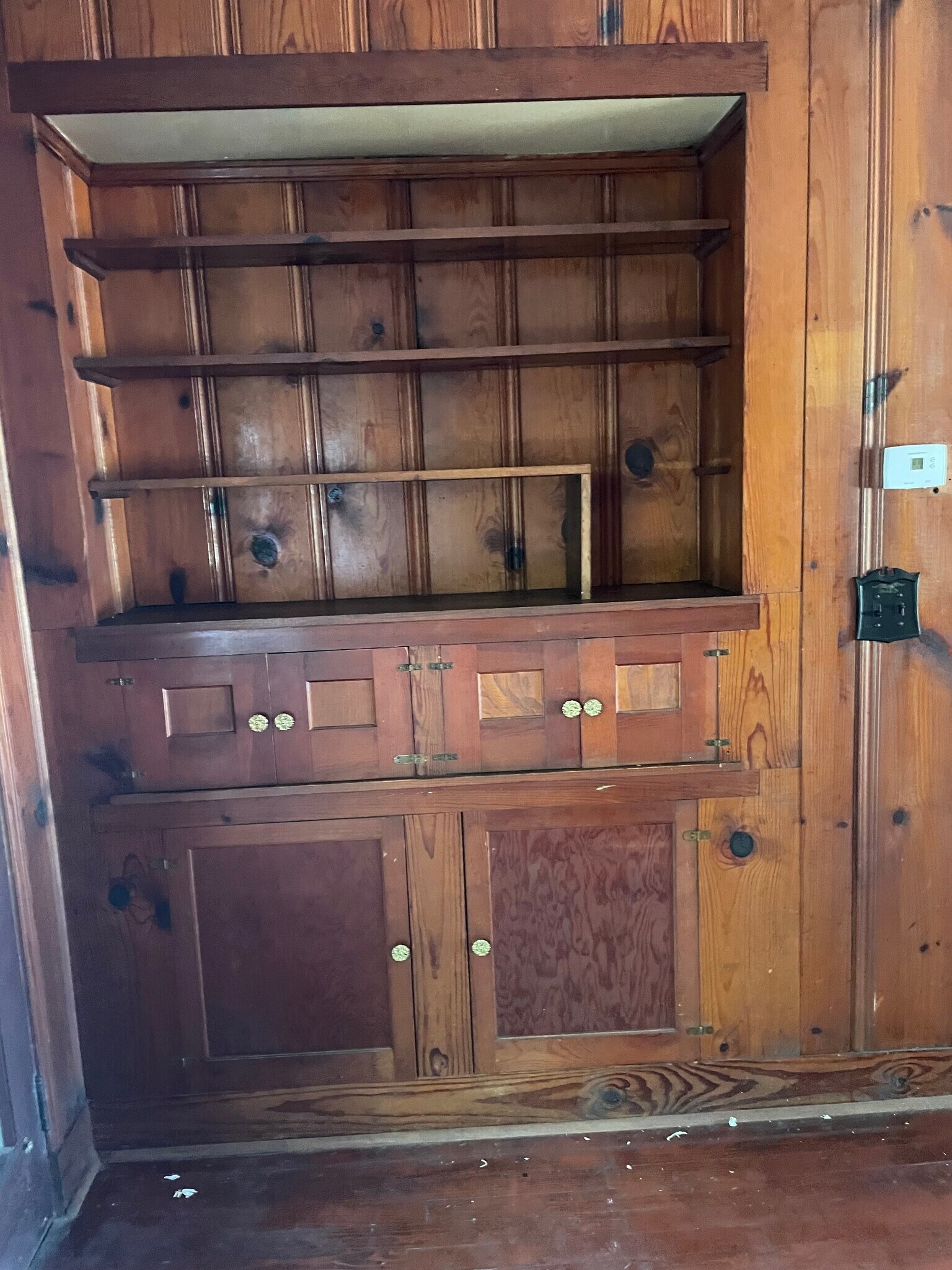 Built ins in living room - 35949 Hiawatha Blvd