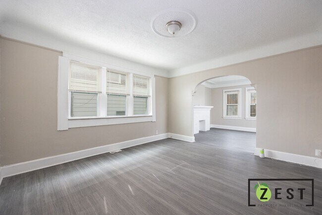 Building Photo - 12120 Stoepel St