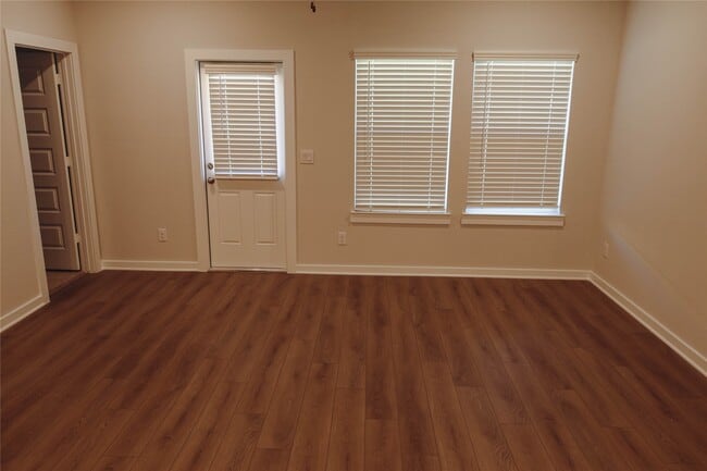 Building Photo - 8586 Blueberry Ash St