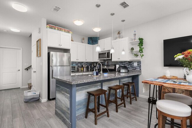 Building Photo - 113 Las Joyas Pr Blvd