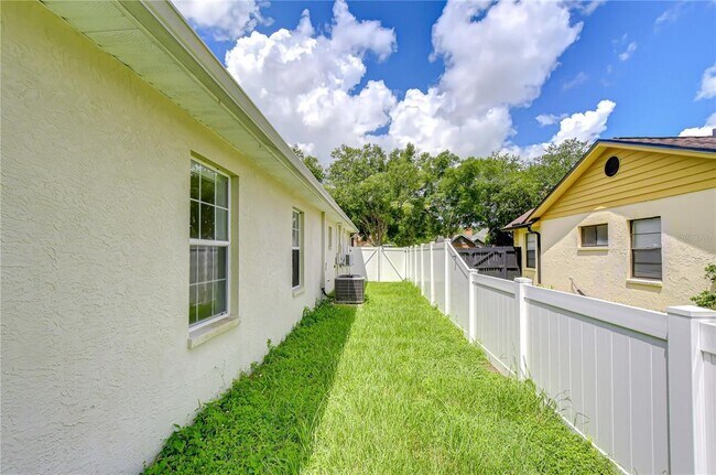 Building Photo - 1108 Dockside Dr
