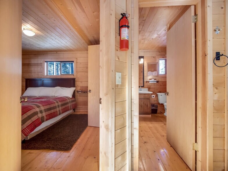 Building Photo - 649 American Way