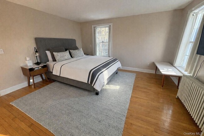 Building Photo - 2 Ruth Ln