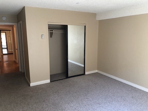 Building Photo - 2 Bedroom Lake Murray Terrace