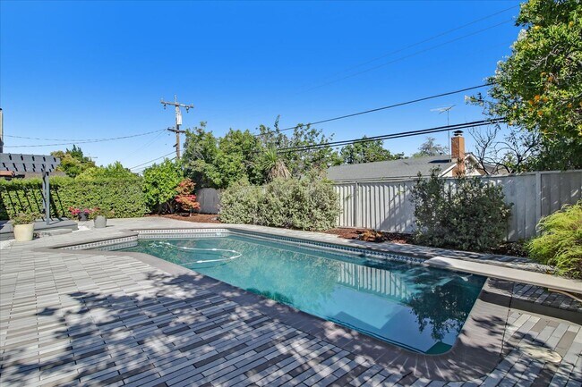 Building Photo - Beautiful Home For Rent in Cupertino with Solar, Pool and Sauna Coming Soon!