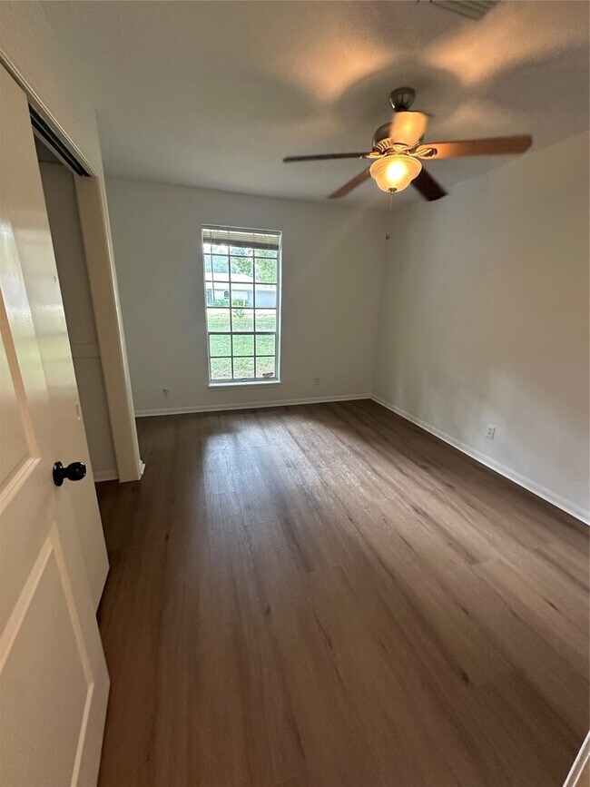Building Photo - 3310 Brooktree Ln