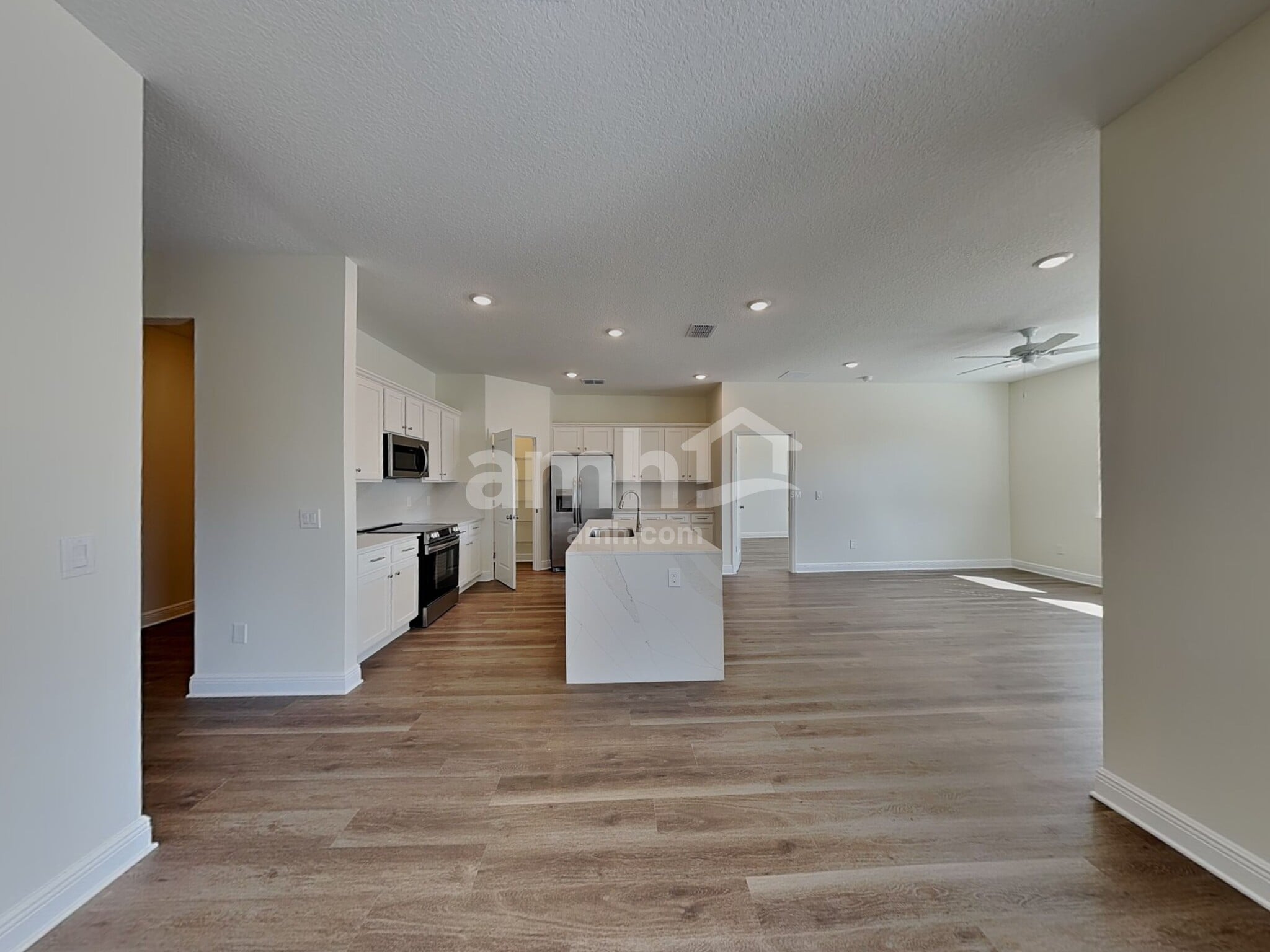 Building Photo - 1555 Blue Nile Pt