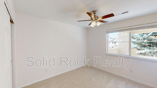 Building Photo - 3975 Riviera Grove