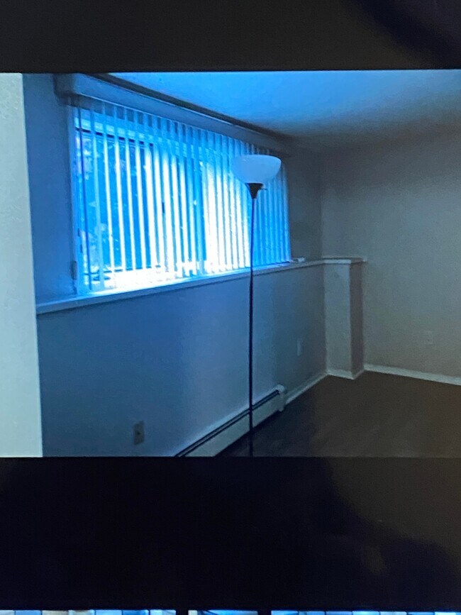Building Photo - 270 Radio Ave