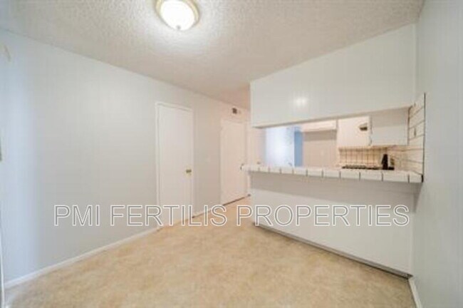 Building Photo - 16845 San Bernardino Ave